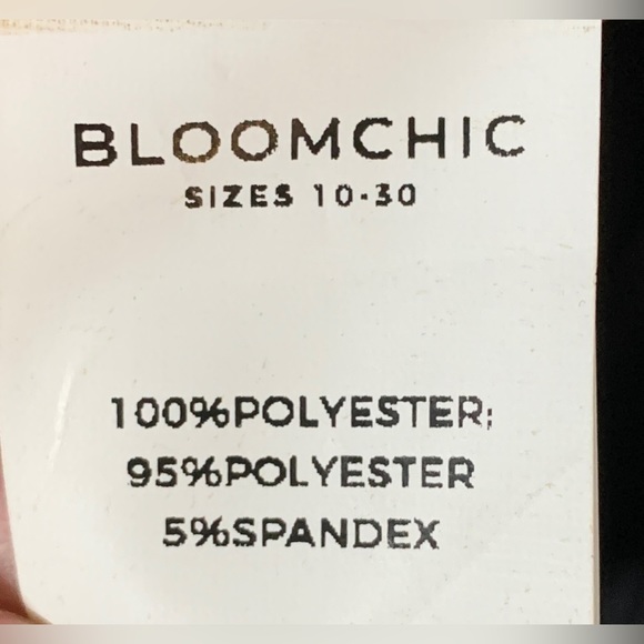 BloomChic Floral Printed Midi Dress 4X 26 Black Pink Roses Surplice Neck Belted - Picture 6 of 8